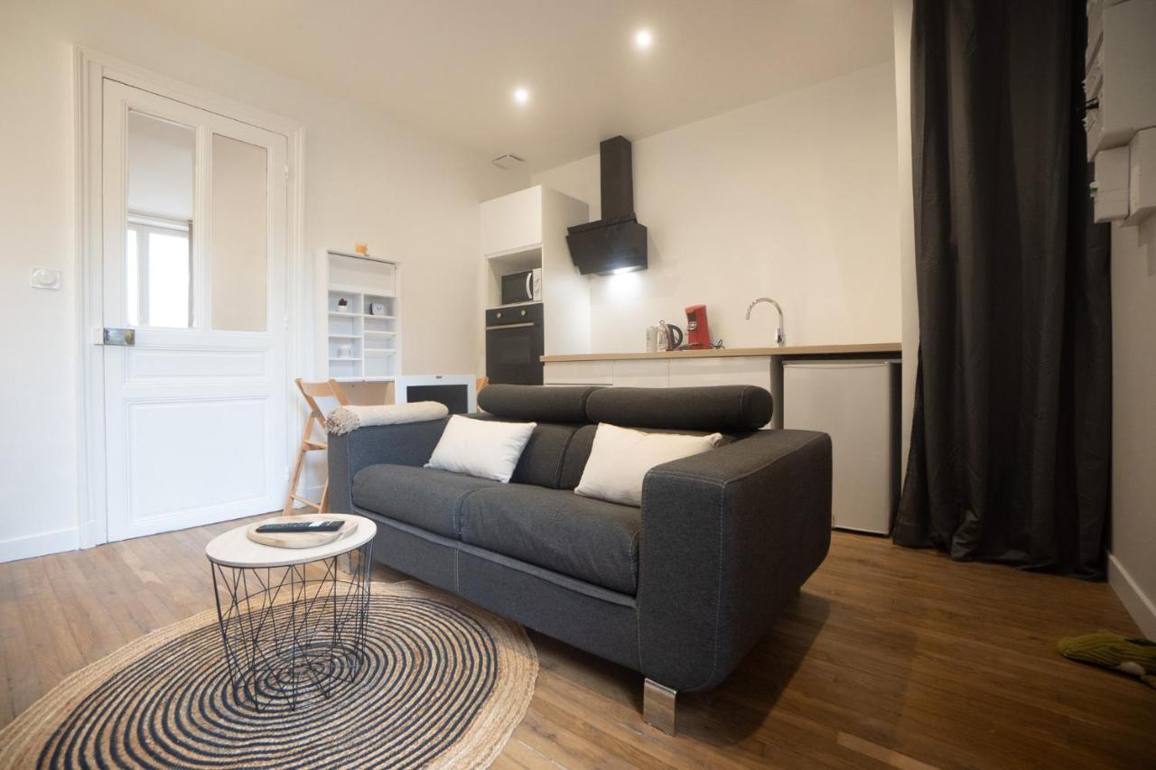 Appartement Cozy Avec Stationnement Gratuit Saint-André-les-Vergers Exteriör bild
