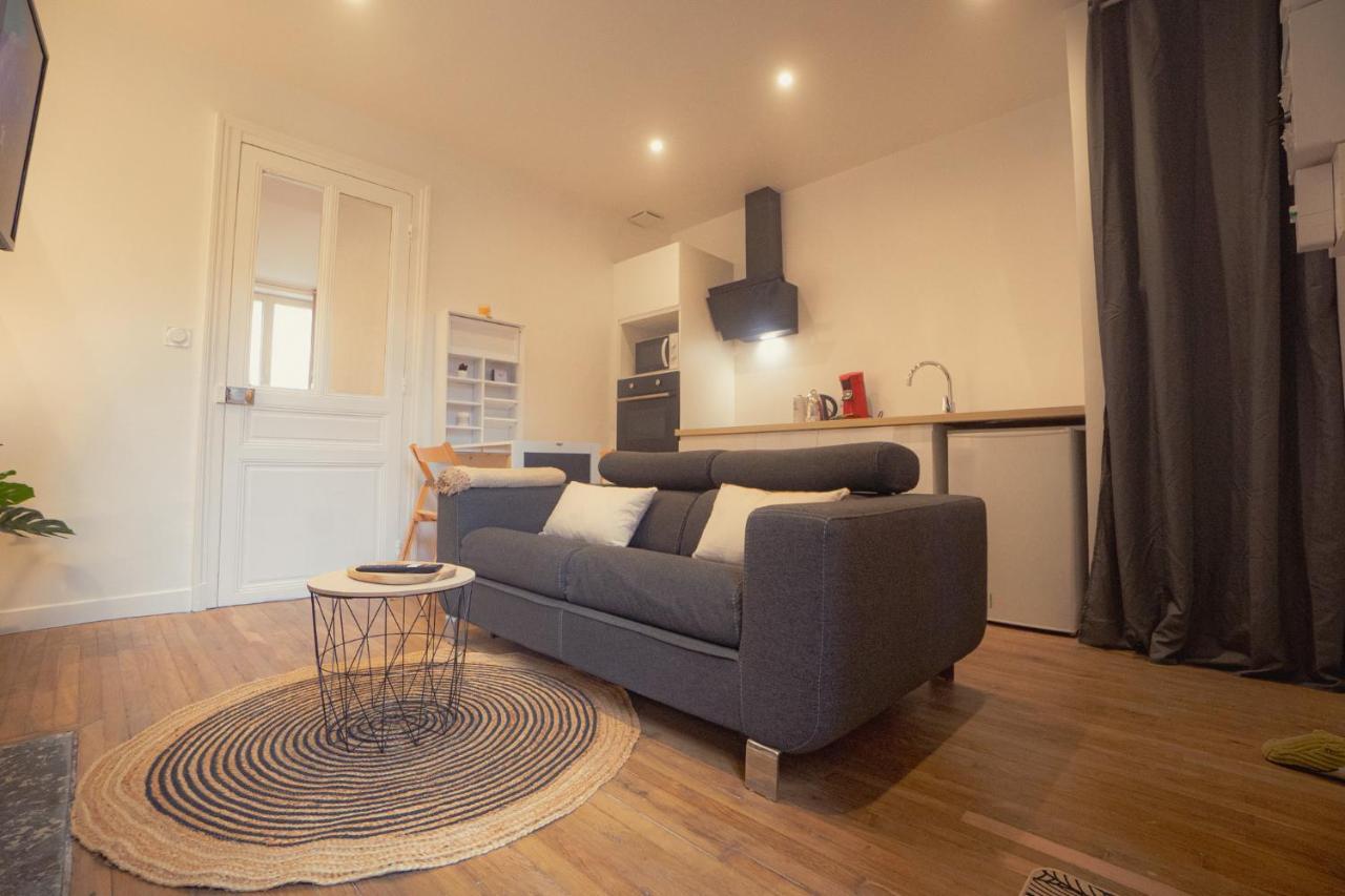 Appartement Cozy Avec Stationnement Gratuit Saint-André-les-Vergers Exteriör bild
