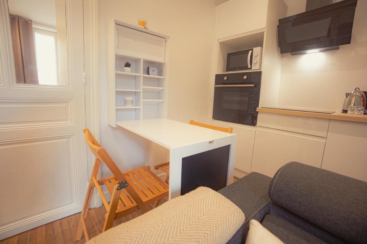 Appartement Cozy Avec Stationnement Gratuit Saint-André-les-Vergers Exteriör bild