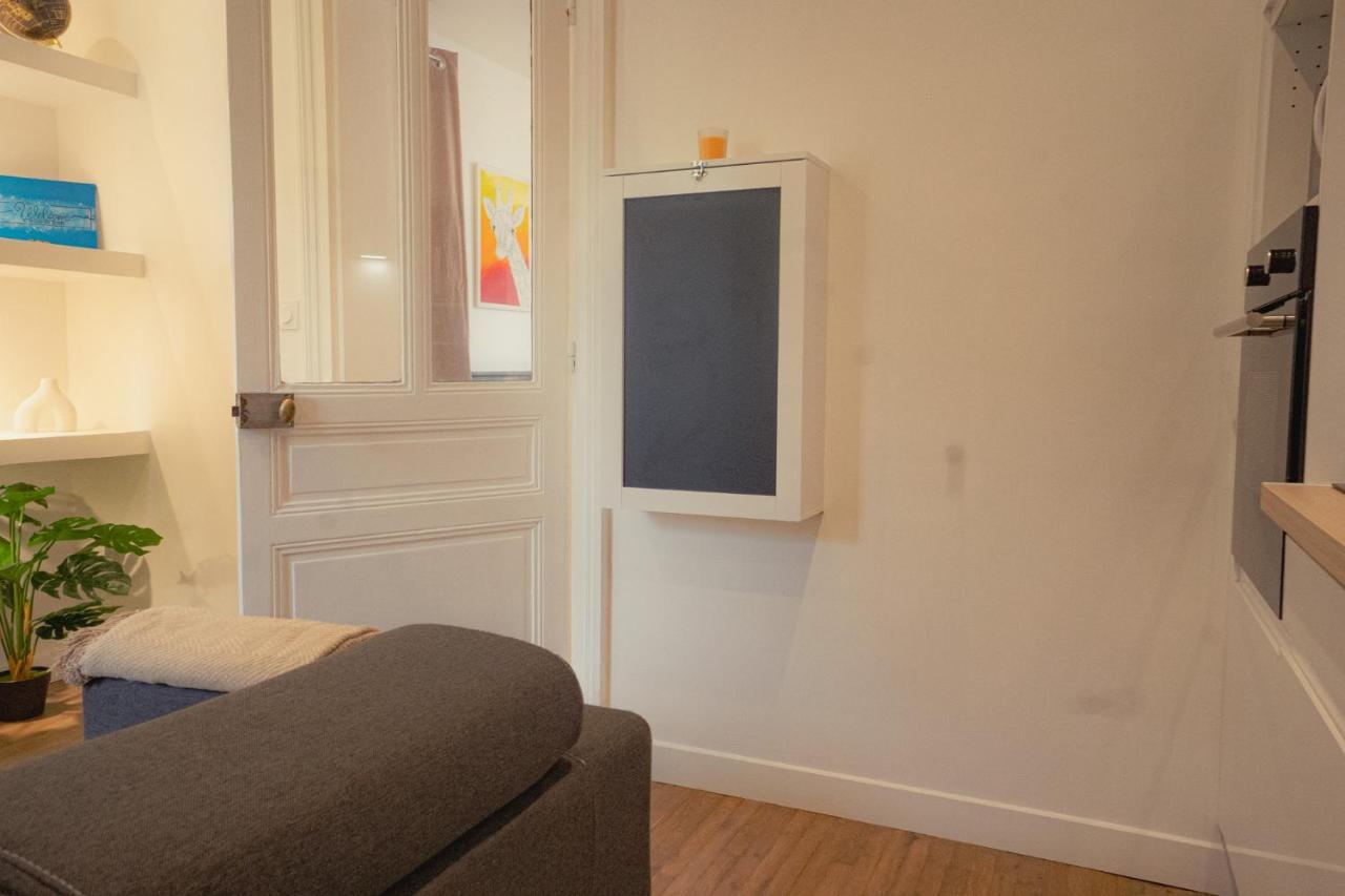 Appartement Cozy Avec Stationnement Gratuit Saint-André-les-Vergers Exteriör bild