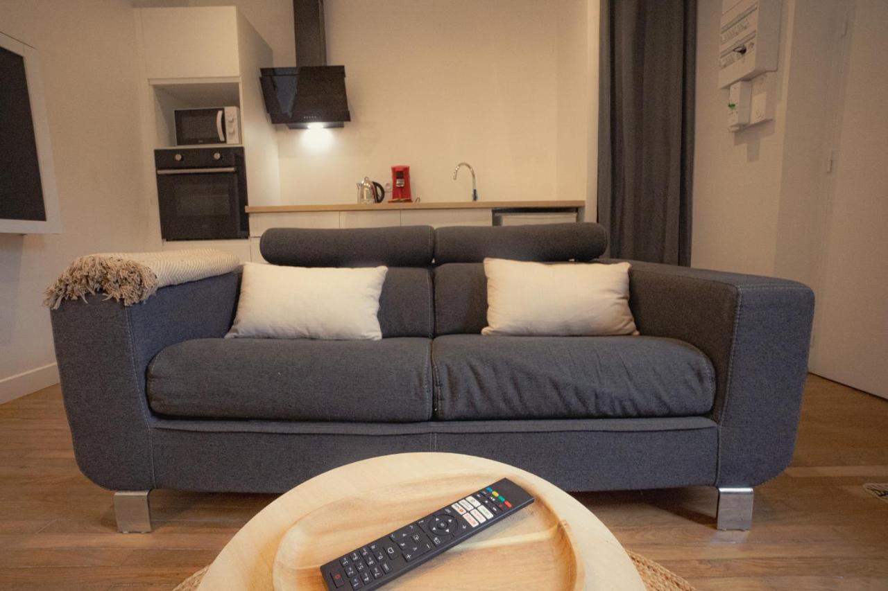 Appartement Cozy Avec Stationnement Gratuit Saint-André-les-Vergers Exteriör bild